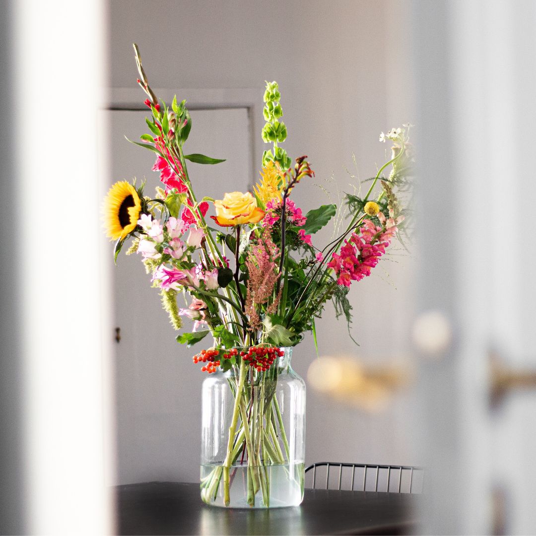 Small Vase Arrangement